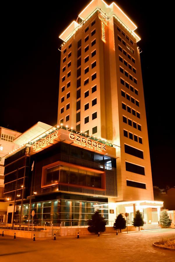Ozgobek Ronesans Hotel De Luxe ウシャク エクステリア 写真